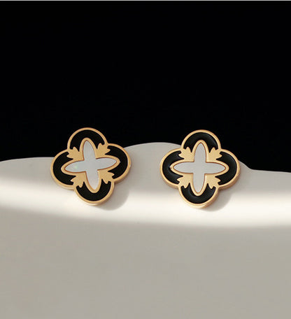 Classic Four Leaf Flower Ear Studs