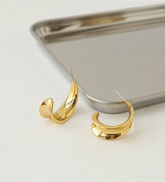 C-Shape Curved Gold Earrings