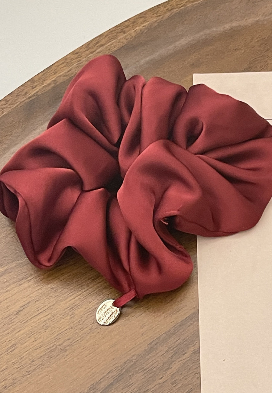 Letter Charm Detail Scrunchie