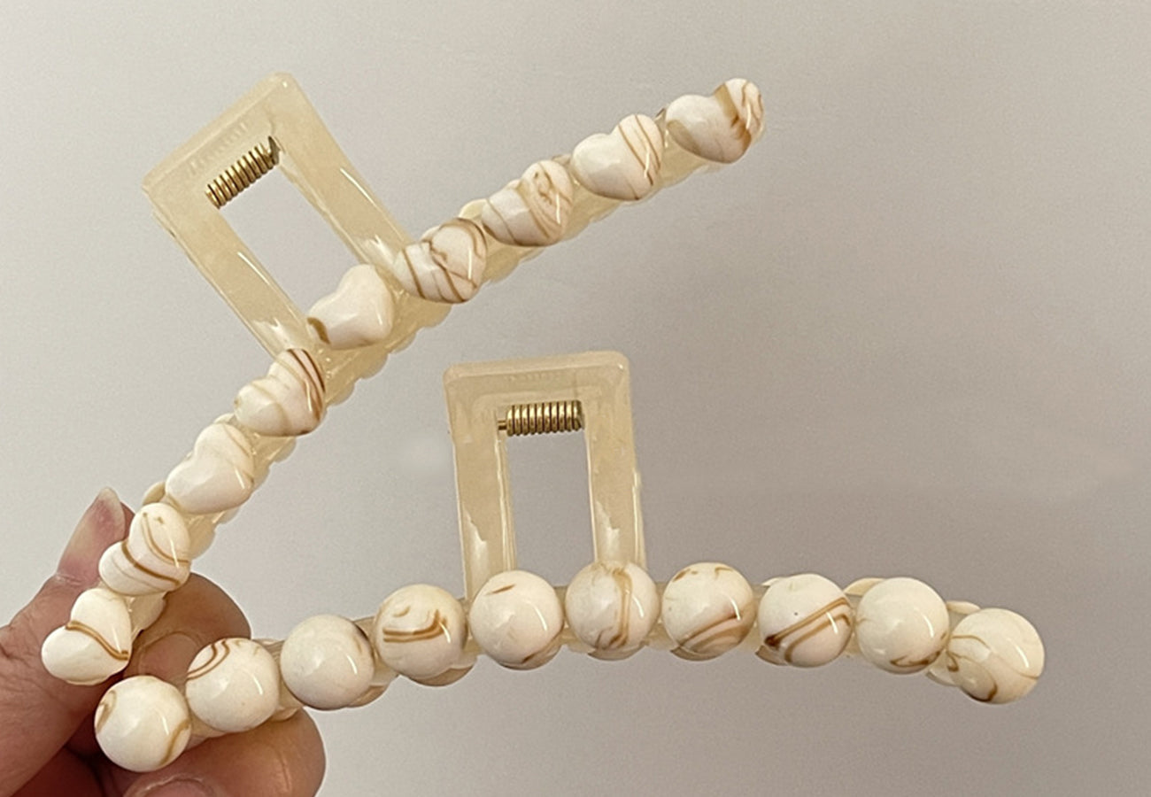 Marble Detail Thin Hair Claw