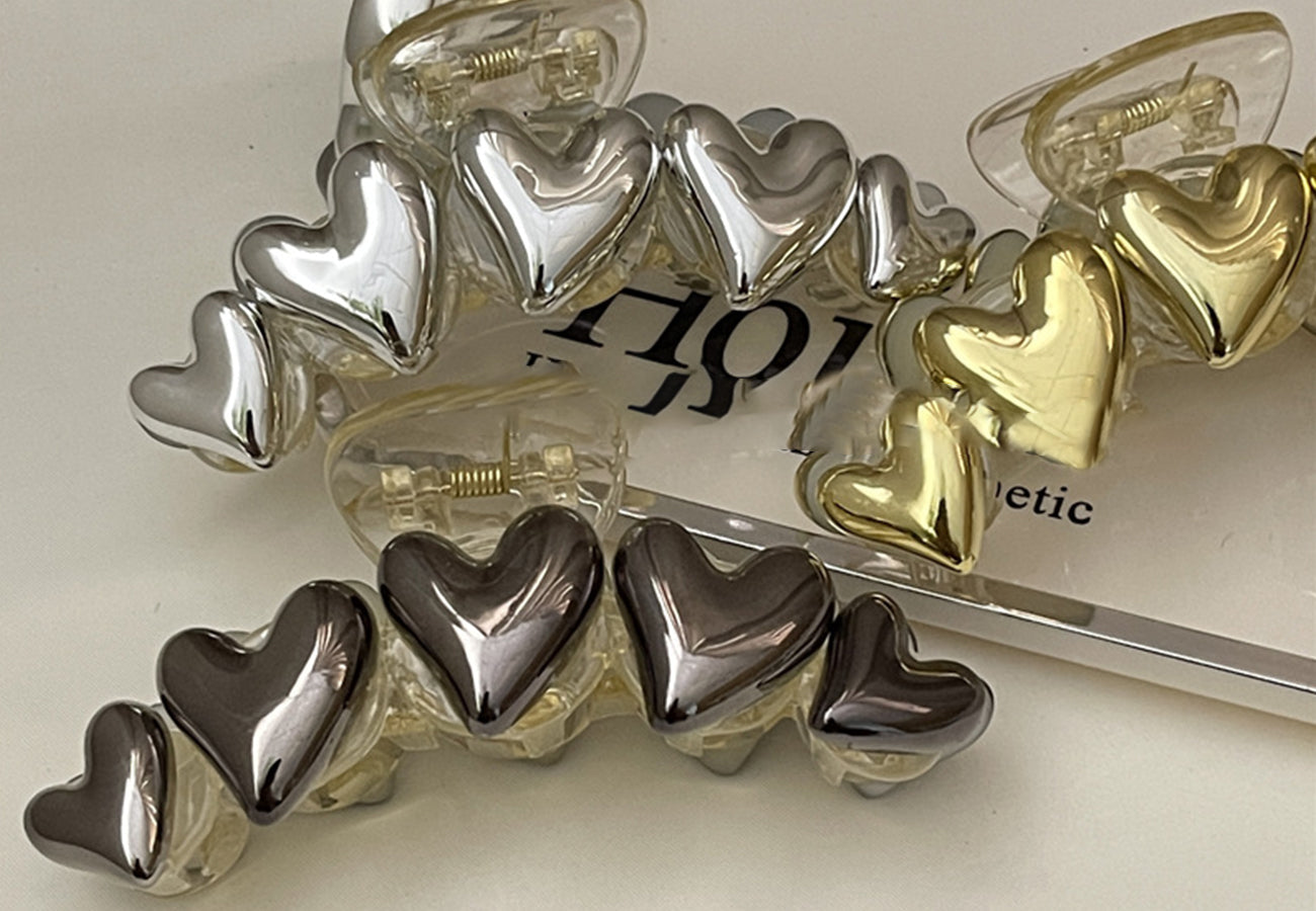 Metallic Heart Detail Hair Claw