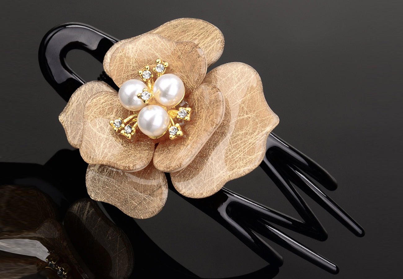 Textured Finish Flower Hair Clip