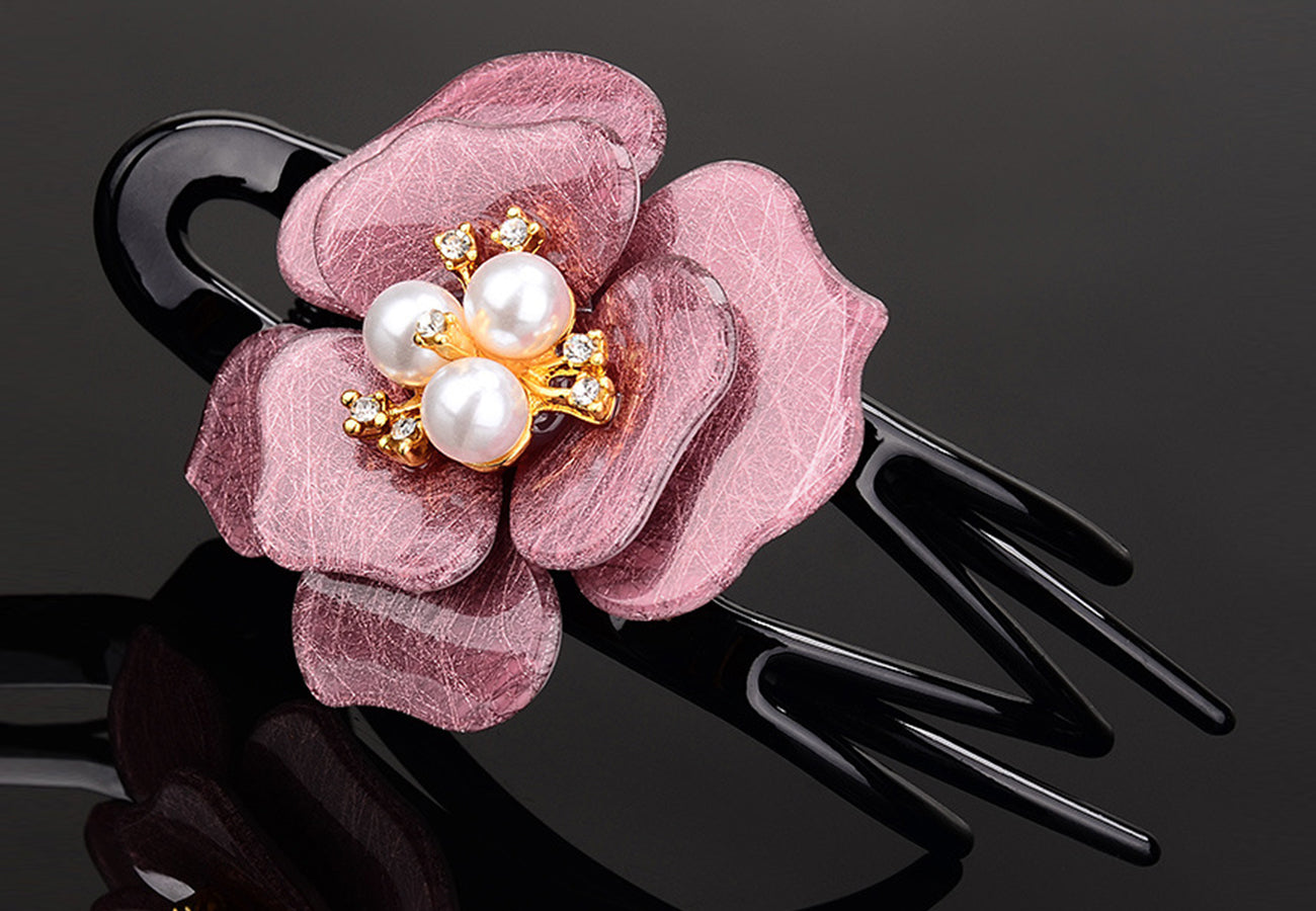 Textured Finish Flower Hair Clip