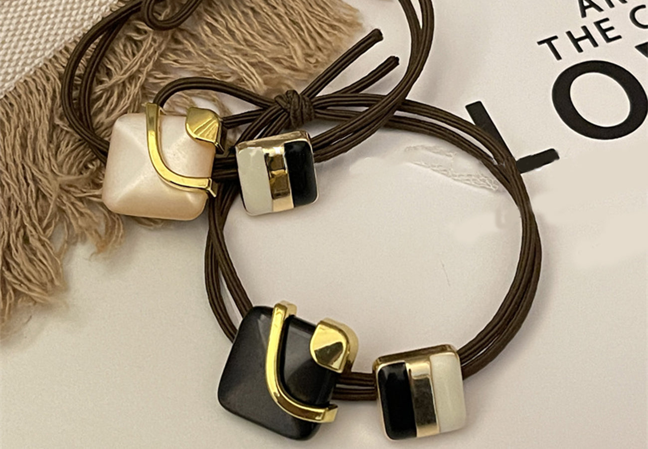 Abstract Metallic Charm Elastic Hair Tie