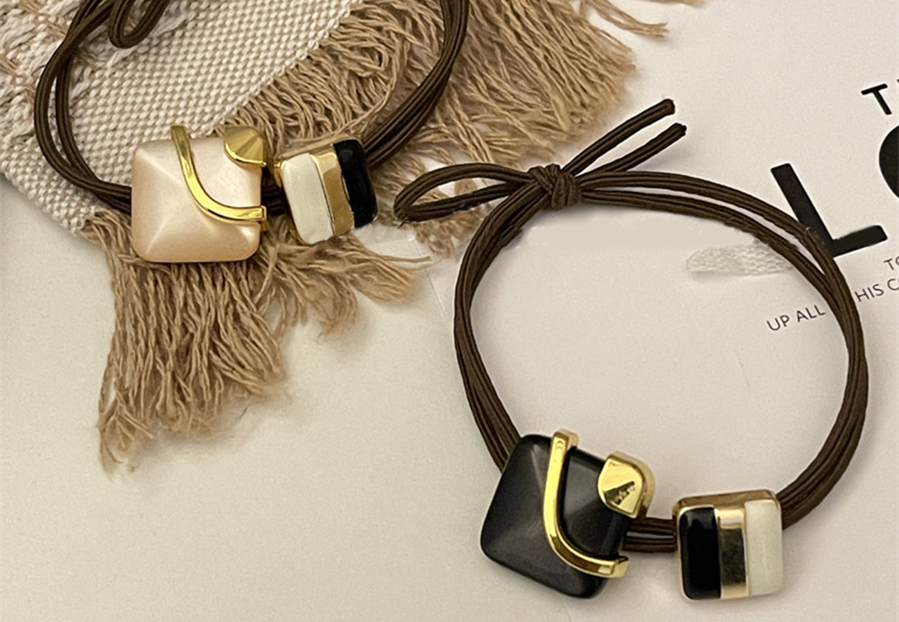 Abstract Metallic Charm Elastic Hair Tie