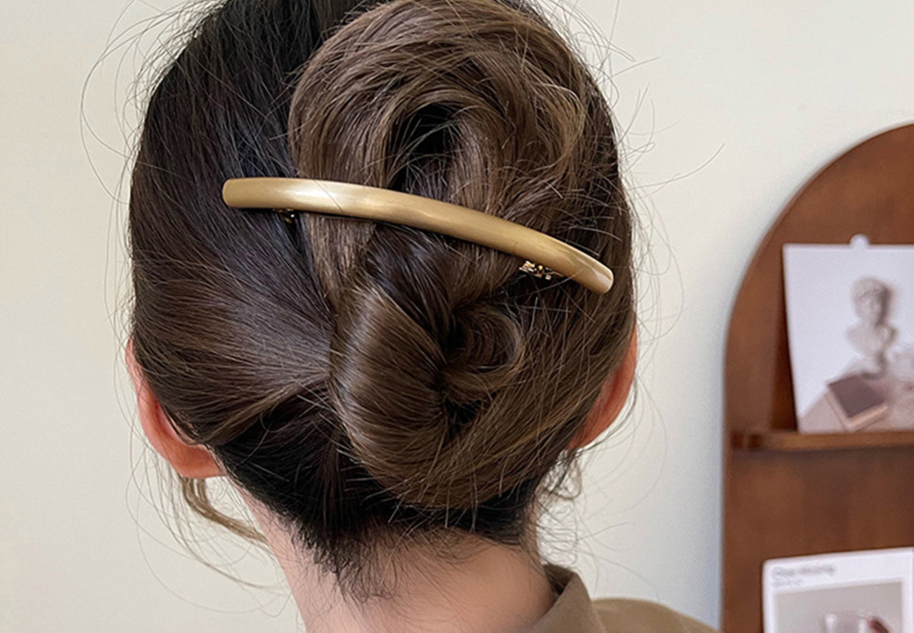 Curved Metallic Hair Barrette