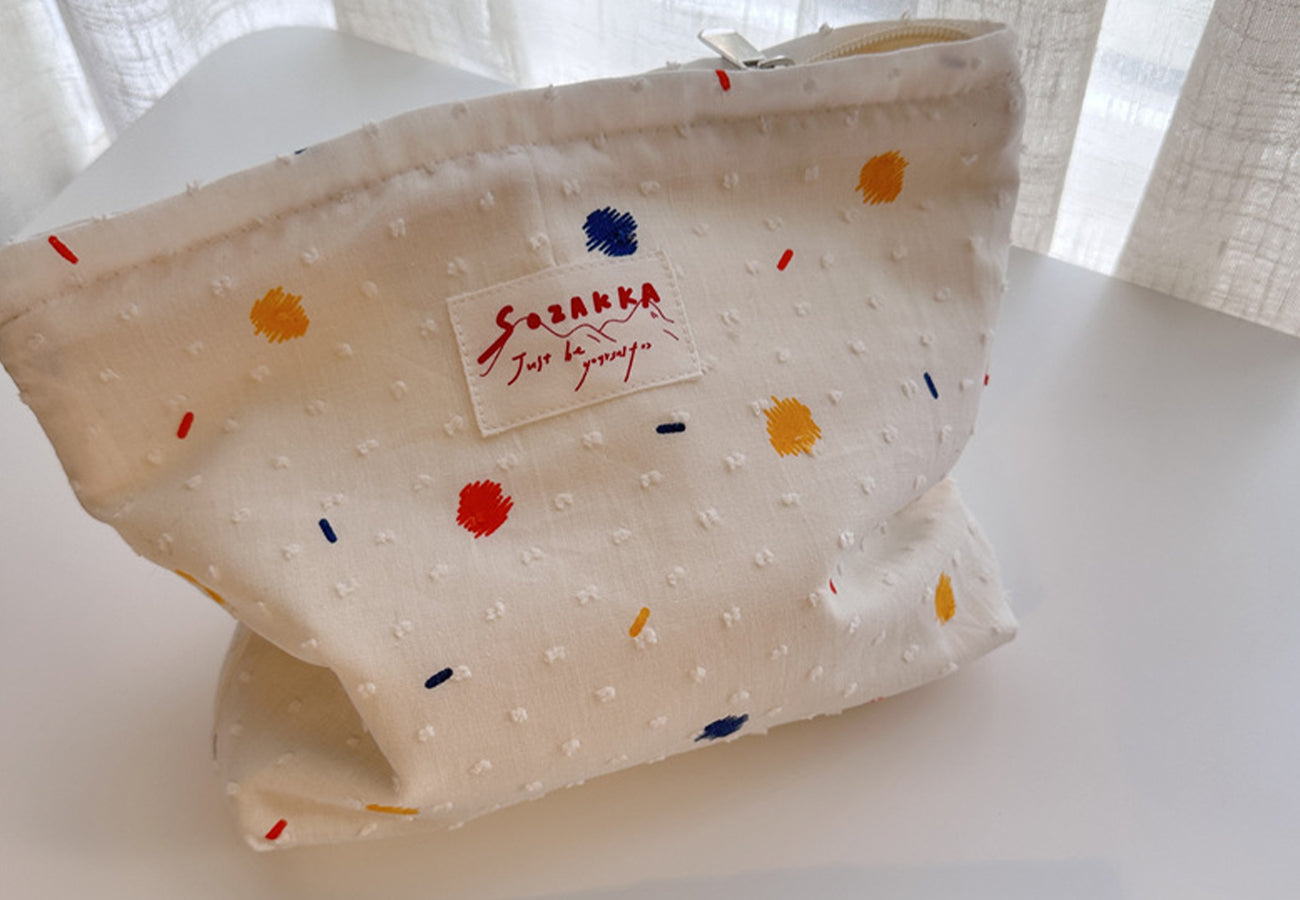 Multicolor Spotted Print Pouch