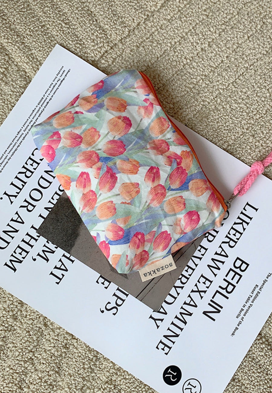 Contrast Rope Zipper Pull Pouch