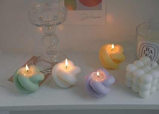 Knotted Pastel Color Candle