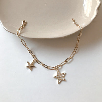 Gold Star Pendent Bracelet