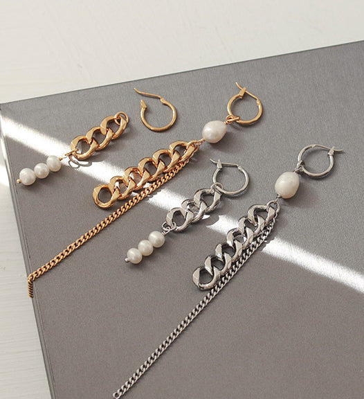 Asymmetrical Chain & Pearls Dangle Earrings