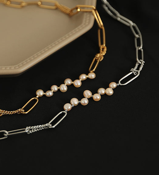 Rose Pearls Chain Necklace